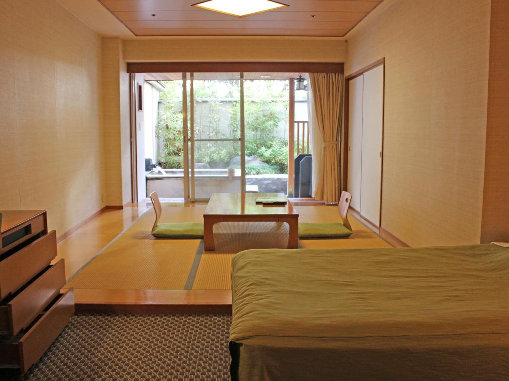 Akazawa Onsen Hotel Іто Екстер'єр фото