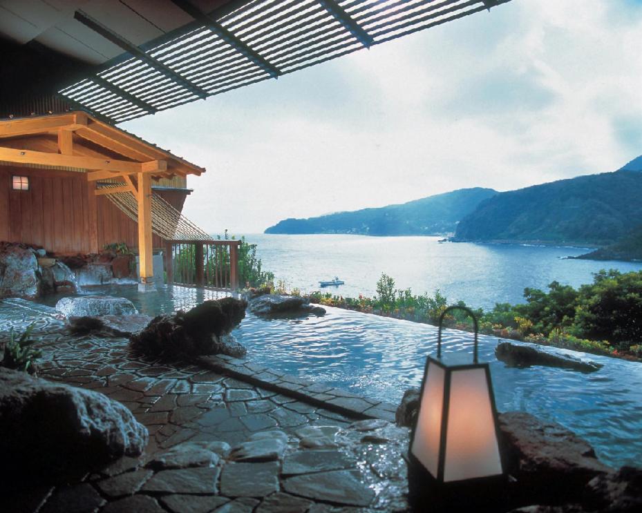 Akazawa Onsen Hotel Іто Екстер'єр фото