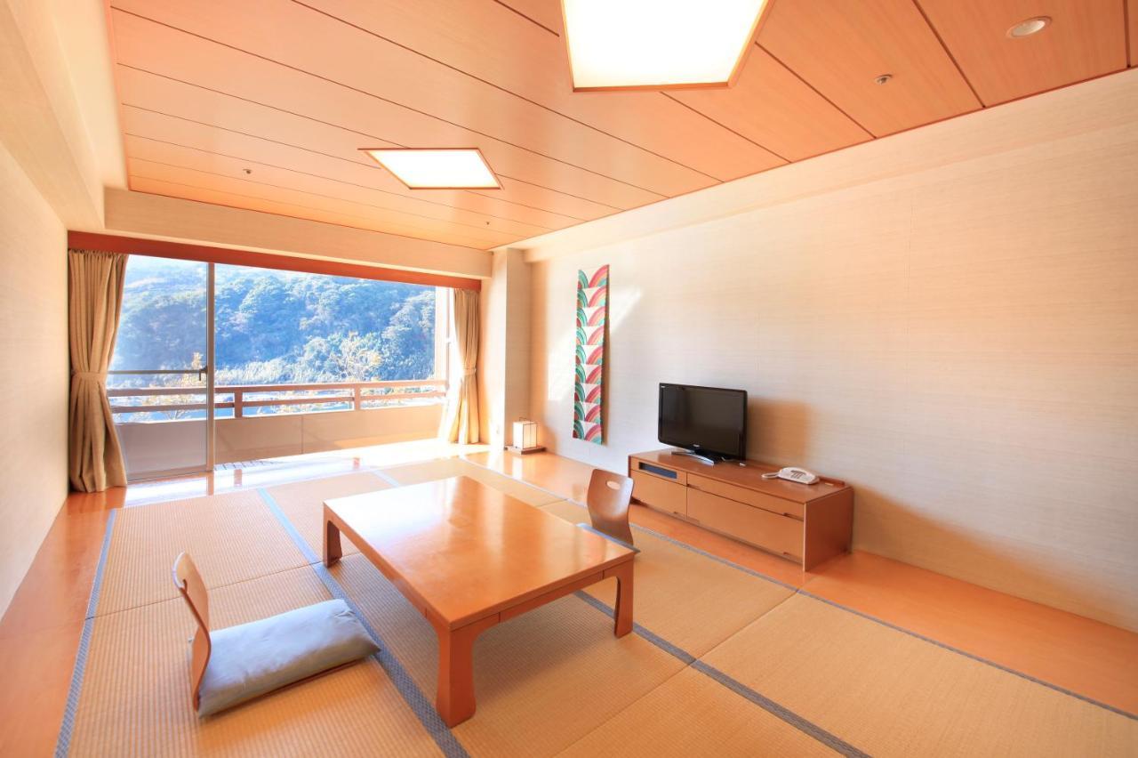 Akazawa Onsen Hotel Іто Екстер'єр фото
