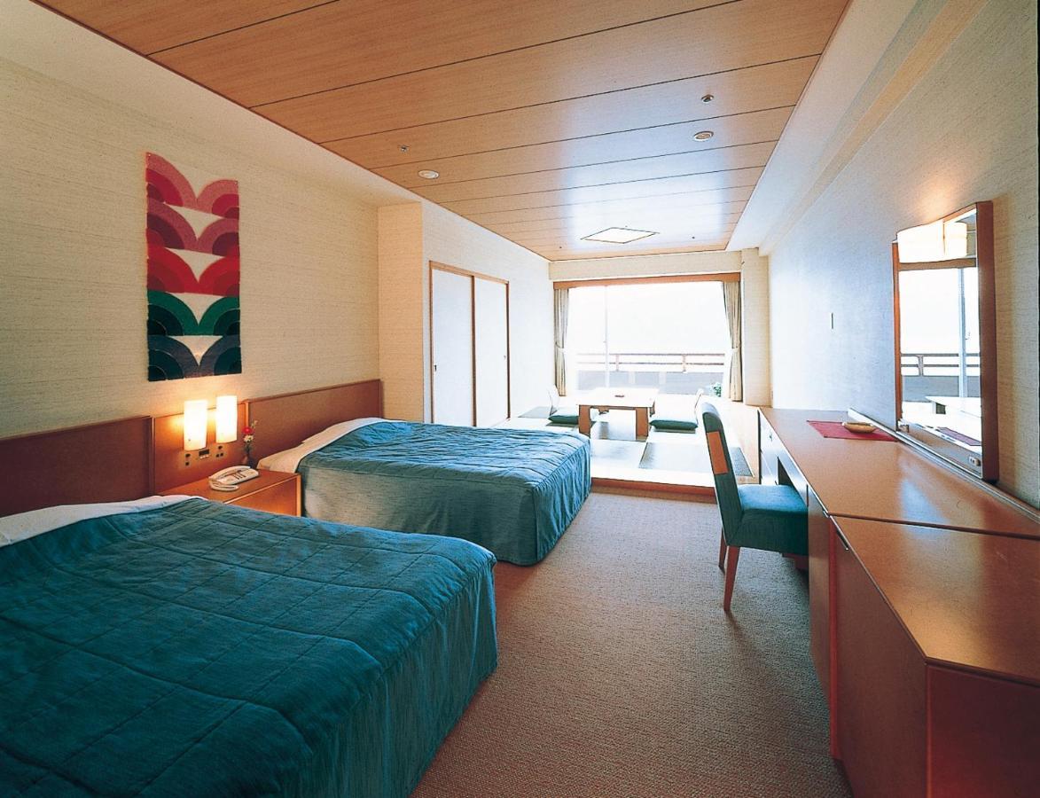 Akazawa Onsen Hotel Іто Екстер'єр фото