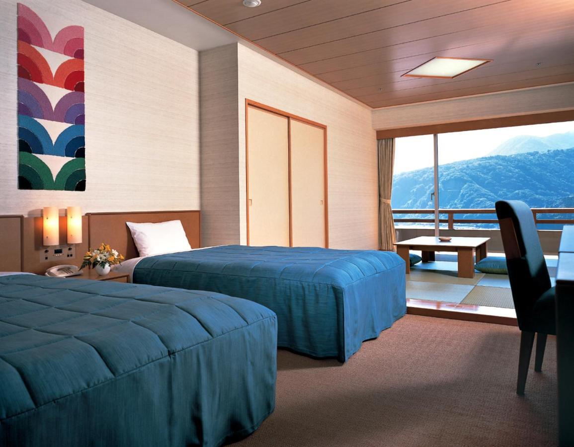 Akazawa Onsen Hotel Іто Екстер'єр фото